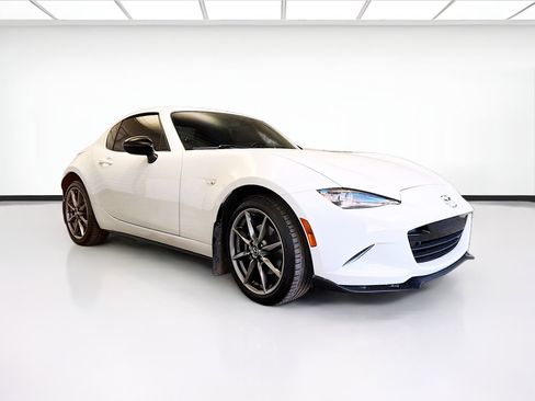 Used 2019 MAZDA MX-5 Miata RF Club image 3