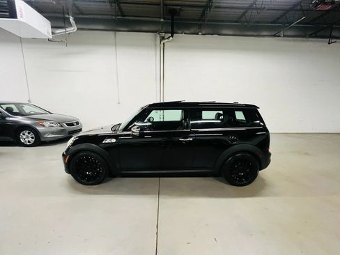 Used 2011 MINI Cooper Clubman S FWD image 5