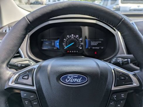 Used 2024 Ford Edge Titanium AWD/4WD image 31