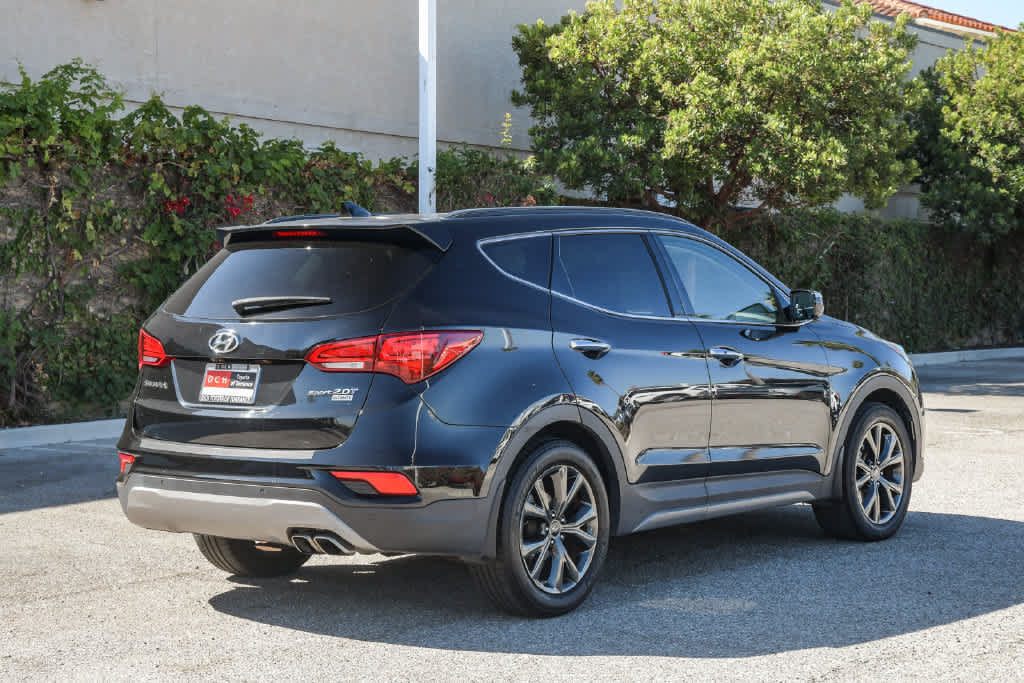Used 2017 Hyundai Santa Fe Sport FWD image 9