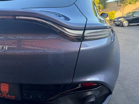 Used 2022 Aston Martin DBX AWD/4WD image 13
