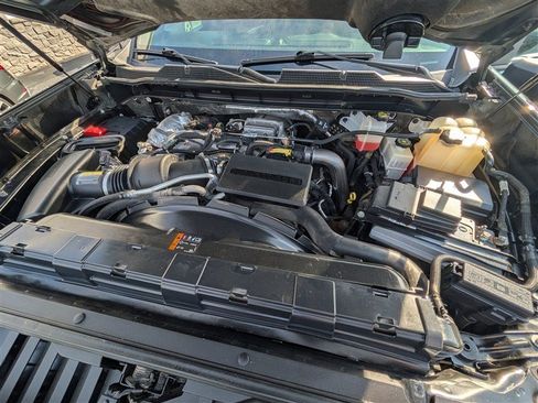 Used 2022 Chevrolet Silverado 2500 LT w/ Convenience Package AWD/4WD image 14