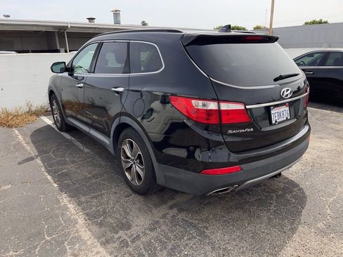 Used 2014 Hyundai Santa Fe GLS image 3