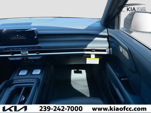 New 2027 Kia Telluride S image 19