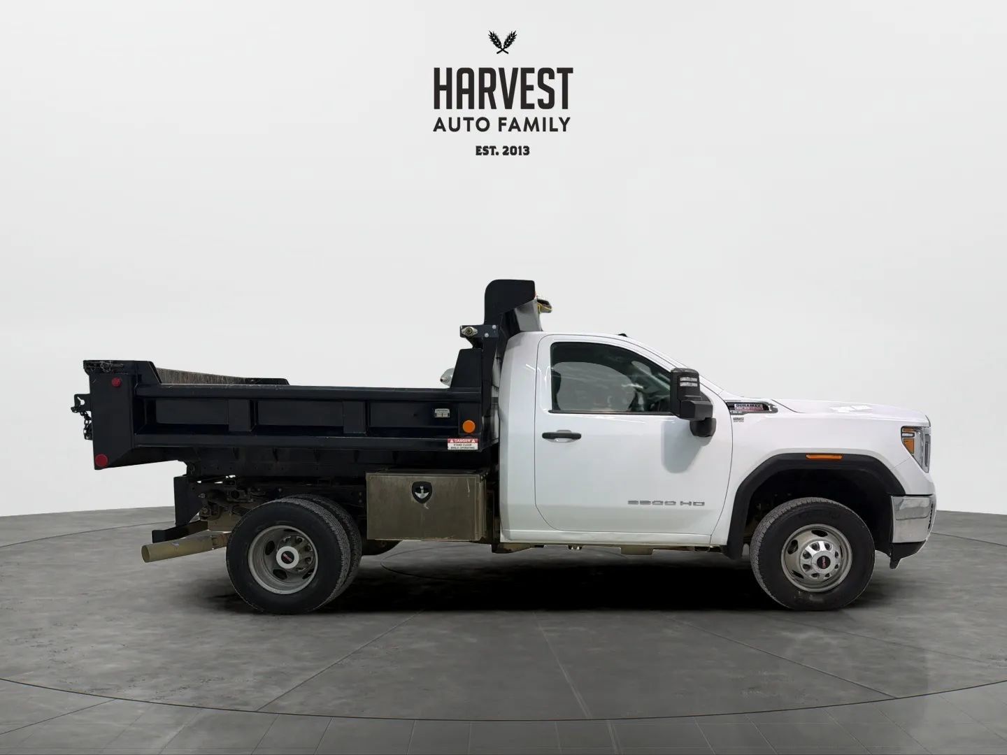 Used 2022 GMC Sierra 3500 Pro w/ Convenience Package RWD image 8