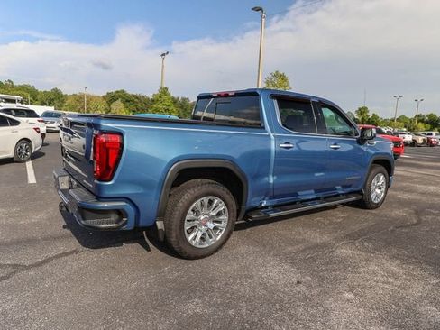 Used 2025 GMC Sierra 1500 Denali AWD/4WD image 10