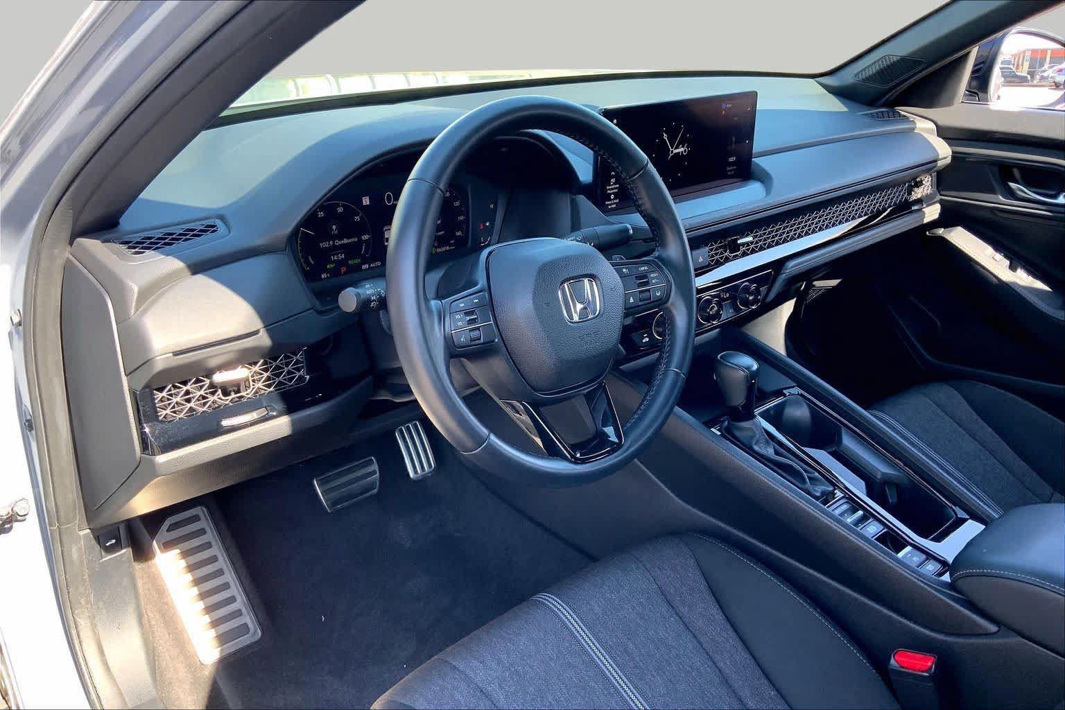 Used 2023 Honda Accord Sport image 18
