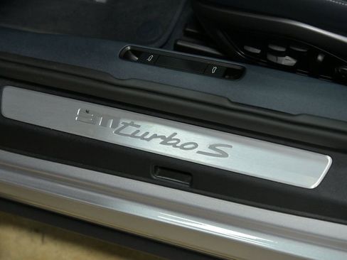 Used 2025 Porsche 911 Turbo S AWD/4WD image 28