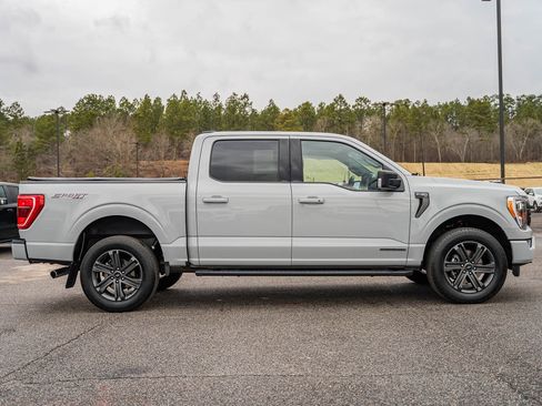 Certified 2023 Ford F150 XLT w/ Equipment Group 302A High image 10