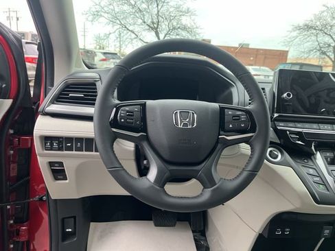 New 2026 Honda Odyssey EX-L image 13