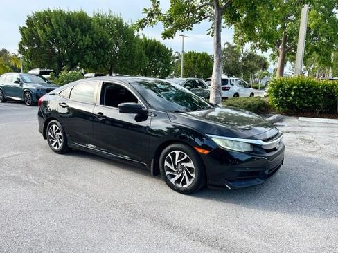 Used 2017 Honda Civic EX image 1