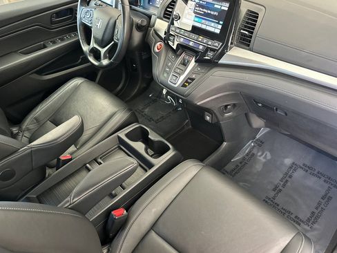 Used 2024 Honda Odyssey EX-L image 17