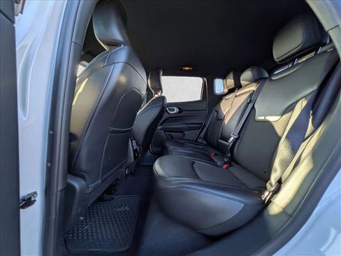 Used 2023 Jeep Compass Altitude w/ Convenience Group image 16