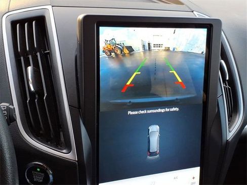 Used 2024 Ford Edge SEL image 15