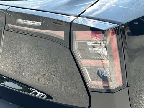 New 2026 Nissan Kicks SV w/ Cold Weather Package FWD image 10
