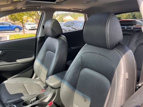 Used 2021 Hyundai Kona Ultimate AWD/4WD image 13