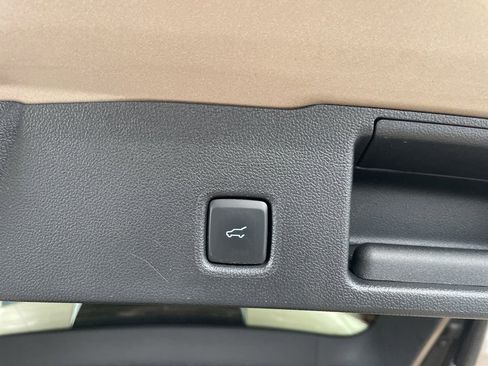 Used 2021 Ford Escape SEL AWD/4WD image 10