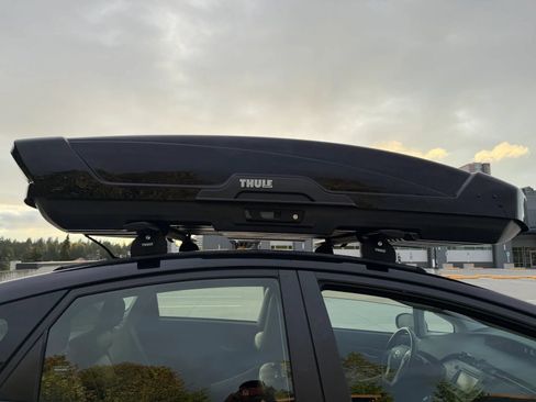 Used 2014 Toyota Prius Four FWD image 13