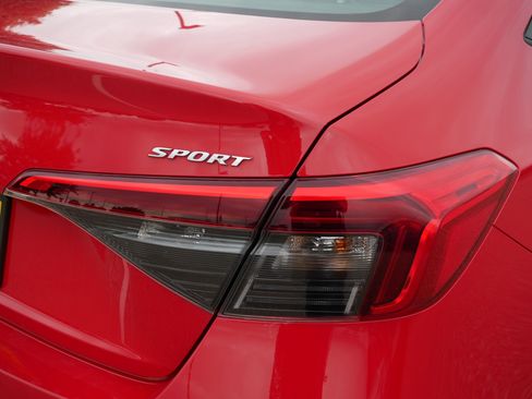 Used 2023 Honda Civic Sport image 17