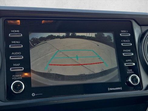 Used 2020 Toyota Tacoma SR RWD image 13