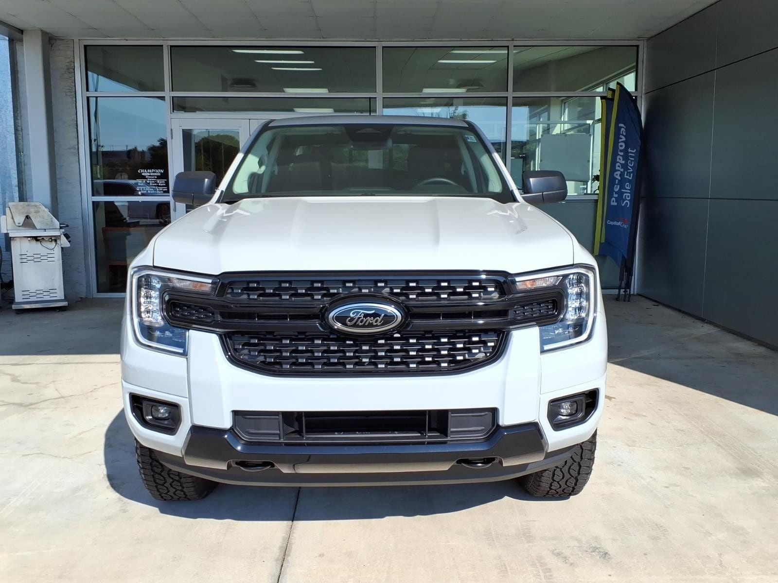 New 2026 Ford Ranger XLT w/ Black Appearance Package AWD/4WD image 2
