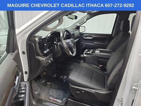 Used 2022 Chevrolet Silverado 1500 RST AWD/4WD image 28
