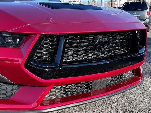 Used 2025 Ford Mustang GT RWD image 32