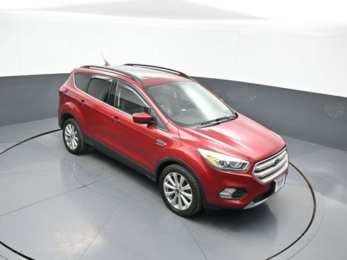 Used 2019 Ford Escape SEL AWD/4WD image 37