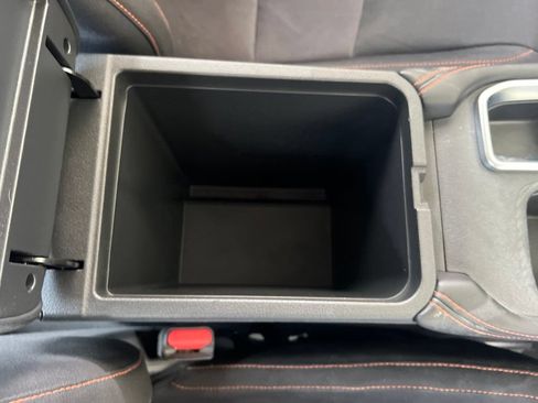 Used 2020 Nissan Sentra SR FWD image 22