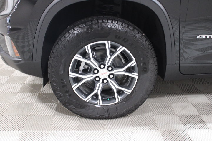 New 2026 GMC Acadia AT4 w/ Luxury Package AWD/4WD image 43
