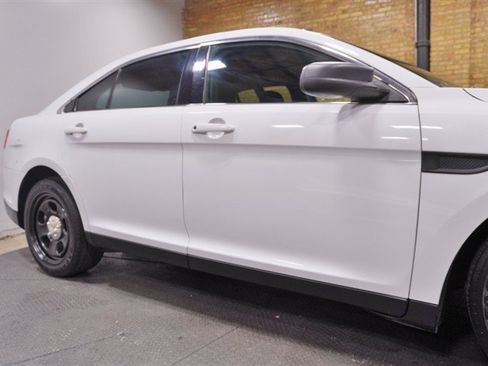 Used 2013 Ford Taurus Police Interceptor AWD w/ Police Interior Upgrade Pkg image 9
