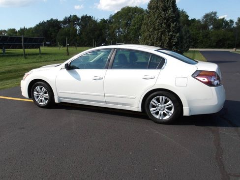 Used 2012 Nissan Altima 2.5 SL w/ 2.5SL Pkg FWD image 12
