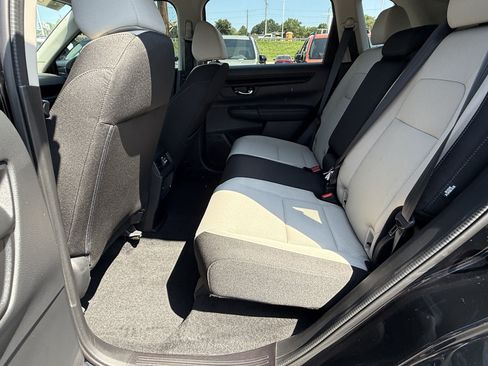 Used 2025 Honda CR-V EX image 31