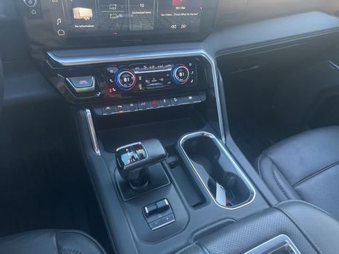 Used 2022 GMC Sierra 1500 Denali w/ Denali Reserve Package image 42