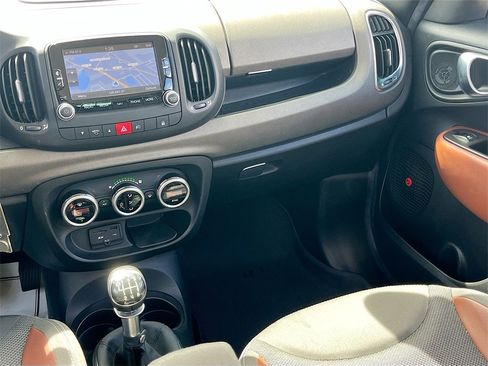 Used 2014 FIAT 500L Trekking w/ Popular Equipment Group image 22