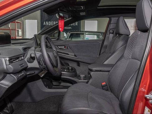 New 2026 Toyota C-HR AWD/4WD image 8