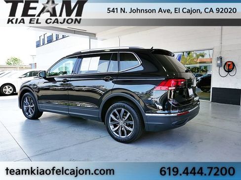 Used 2023 Volkswagen Tiguan SE FWD image 7