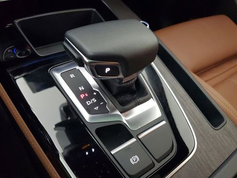 Used 2025 Audi Q5 2.0T Premium Plus image 32