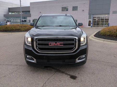 Used 2020 GMC Yukon XL SLT w/ Open Road Package image 3