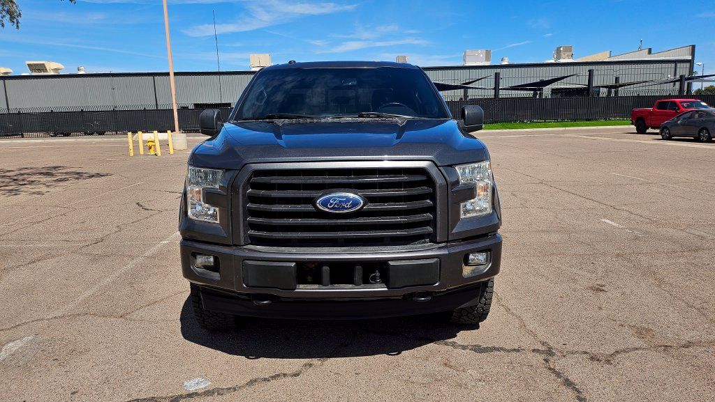 Used 2017 Ford F150 XLT w/ Equipment Group 302A Luxury AWD/4WD image 3