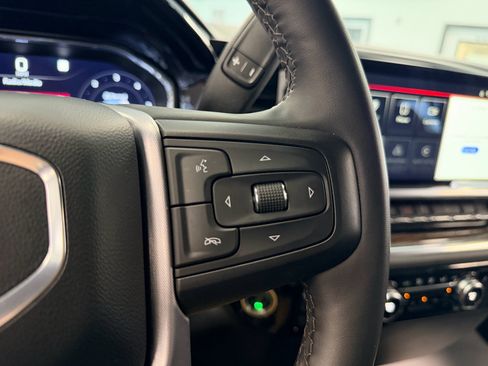 Used 2023 GMC Sierra 1500 Elevation w/ X31 Off-Road Package image 21