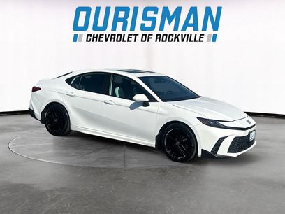 Used 2025 Toyota Camry SE w/ Convenience Package