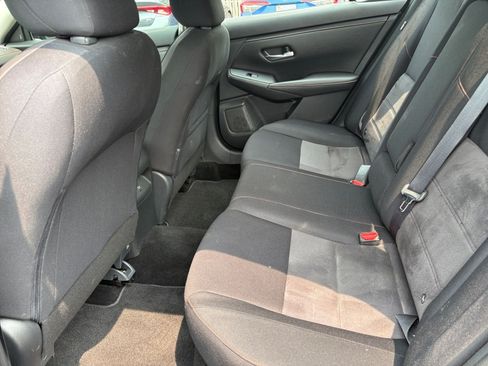 Used 2020 Nissan Sentra SR w/ Electronics Package FWD image 17