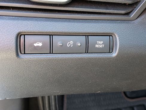 Used 2020 Nissan Altima 2.5 SR image 17