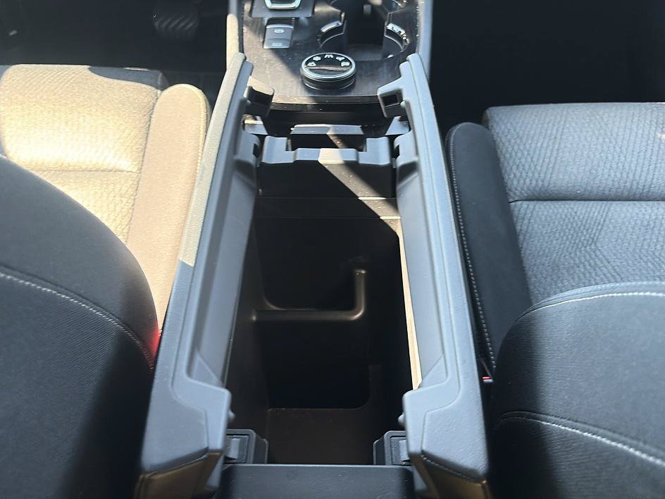 Certified 2025 Nissan Rogue SV AWD/4WD image 34