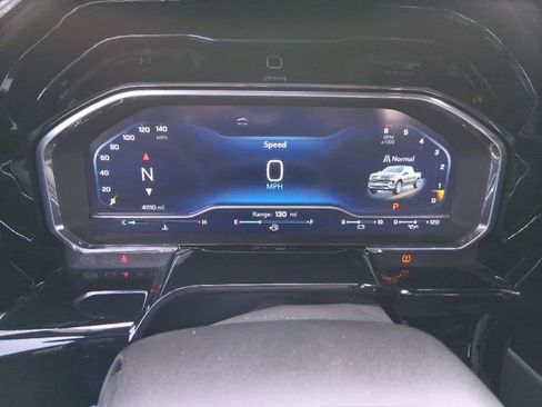 Used 2023 Chevrolet Silverado 1500 RST image 8