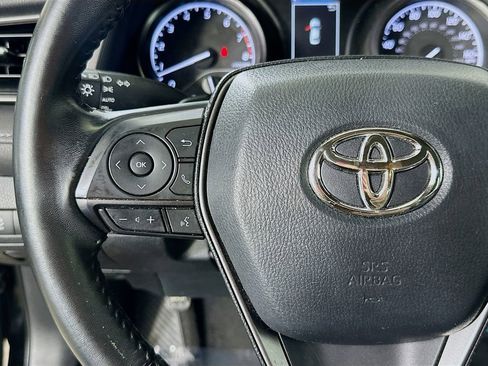 Used 2022 Toyota Camry SE image 22