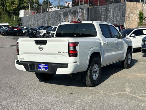 Used 2024 Nissan Frontier SV AWD/4WD image 7