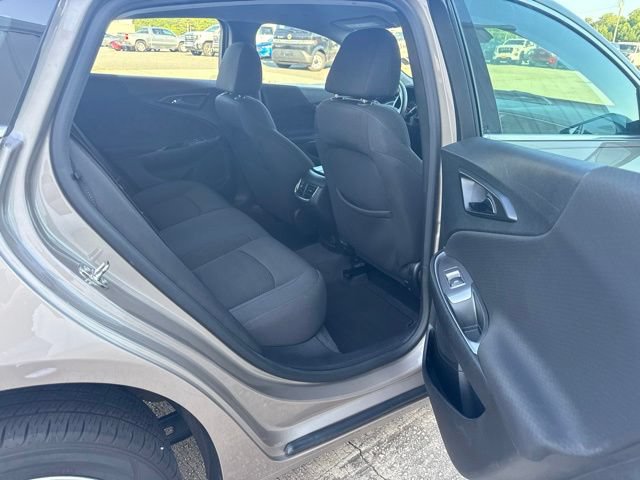 Used 2023 Chevrolet Malibu LT FWD image 14