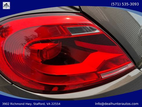 Used 2014 Volkswagen Beetle 2.5 FWD image 9